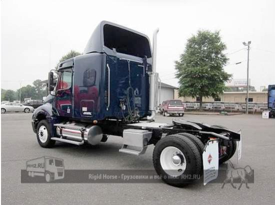  FREIGHTLINER CL12042ST-COLUMBIA   