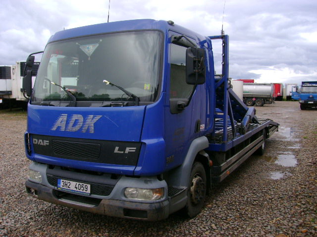 Европейские грузовики DAF FA LF 45.220