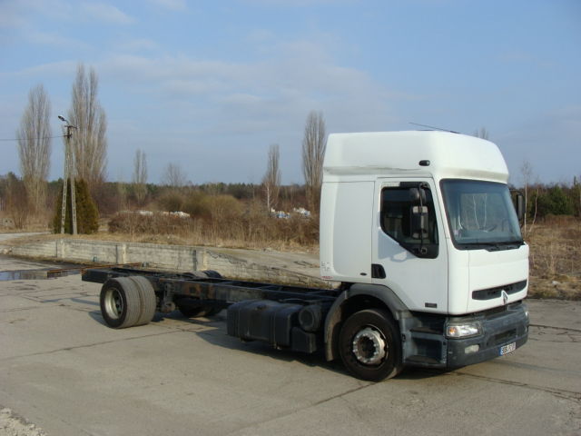 Европейские грузовики RENAULT PREMIUM 320 DCI