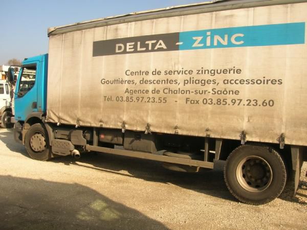 Европейские грузовики RENAULT Premium Distrib. 270.18
