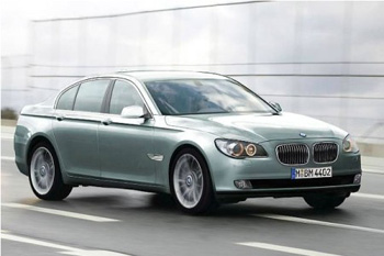  BMW 7-    