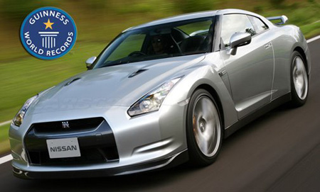 Nissan GT-R попал в Книгу рекордов Гиннеса