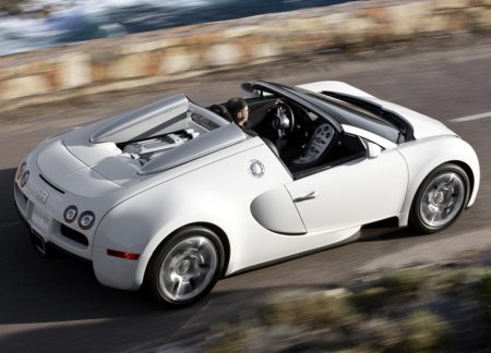 Bugatti начала делать открытый Veyron