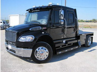 FREIGHTLINER BUSINESS CLASS M2 106V