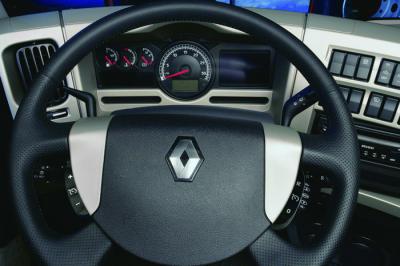 грузовики Рено Премиум (Renault Premium) панель приборов и рулевое управление - грузовые автомобили Разное фото
